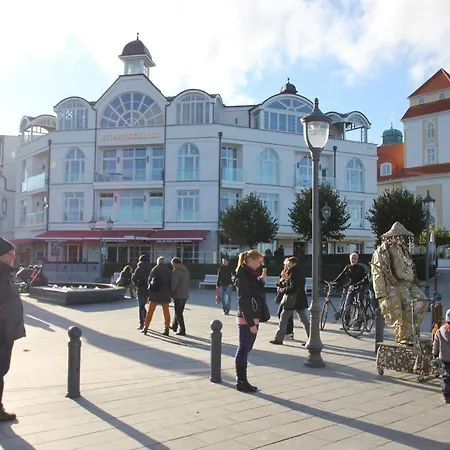 Laetitia 16 - Strandnah, Balkon Apartamento Binz